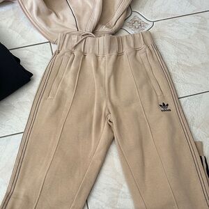 Adidas Men's Beige tracksuit